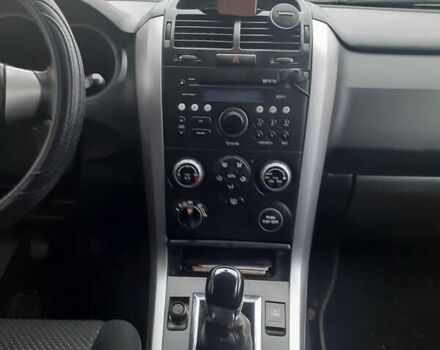 Серый Сузуки Гранд Витара, объемом двигателя 1.87 л и пробегом 250 тыс. км за 8300 $, фото 11 на Automoto.ua