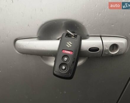 Серый Сузуки Гранд Витара, объемом двигателя 2.74 л и пробегом 215 тыс. км за 6700 $, фото 7 на Automoto.ua