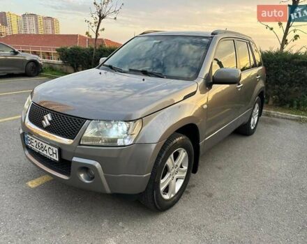 Серый Сузуки Гранд Витара, объемом двигателя 2 л и пробегом 120 тыс. км за 8200 $, фото 1 на Automoto.ua