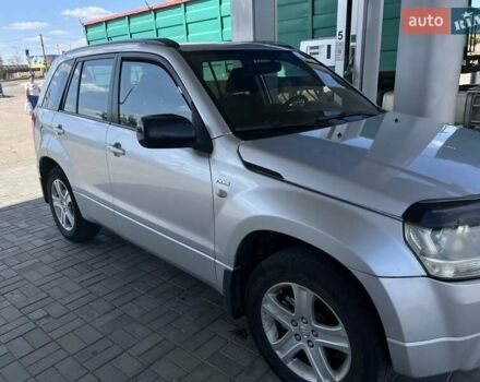 Серый Сузуки Гранд Витара, объемом двигателя 1.87 л и пробегом 246 тыс. км за 7500 $, фото 3 на Automoto.ua