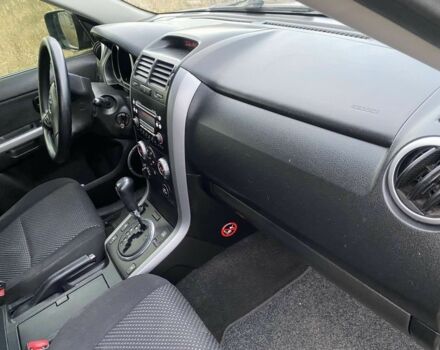 Сірий Сузукі Гранд Вітара, об'ємом двигуна 2 л та пробігом 198 тис. км за 6900 $, фото 18 на Automoto.ua