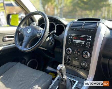 Серый Сузуки Гранд Витара, объемом двигателя 2.7 л и пробегом 254 тыс. км за 7999 $, фото 9 на Automoto.ua