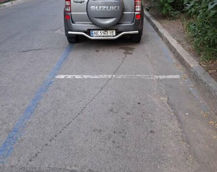 Серый Сузуки Гранд Витара, объемом двигателя 2.74 л и пробегом 168 тыс. км за 8500 $, фото 4 на Automoto.ua