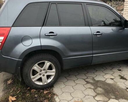 Сірий Сузукі Гранд Вітара, об'ємом двигуна 2 л та пробігом 115 тис. км за 7689 $, фото 2 на Automoto.ua