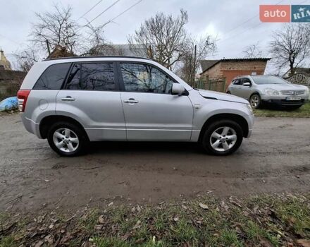 Серый Сузуки Гранд Витара, объемом двигателя 1.87 л и пробегом 248 тыс. км за 6950 $, фото 5 на Automoto.ua