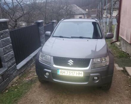 Серый Сузуки Гранд Витара, объемом двигателя 1.87 л и пробегом 270 тыс. км за 8100 $, фото 2 на Automoto.ua