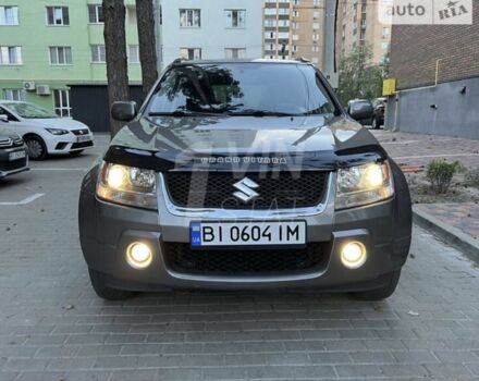 Серый Сузуки Гранд Витара, объемом двигателя 2.7 л и пробегом 202 тыс. км за 8700 $, фото 1 на Automoto.ua