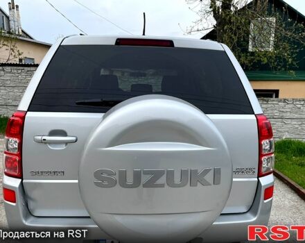 Серый Сузуки Гранд Витара, объемом двигателя 2 л и пробегом 219 тыс. км за 8700 $, фото 7 на Automoto.ua