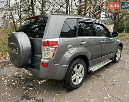Серый Сузуки Гранд Витара, объемом двигателя 2 л и пробегом 89 тыс. км за 8000 $, фото 8 на Automoto.ua
