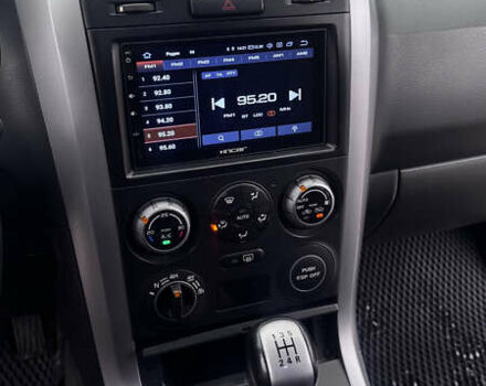 Сірий Сузукі Гранд Вітара, об'ємом двигуна 2.74 л та пробігом 125 тис. км за 9800 $, фото 12 на Automoto.ua