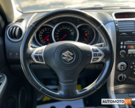 Серый Сузуки Гранд Витара, объемом двигателя 2.7 л и пробегом 254 тыс. км за 7999 $, фото 12 на Automoto.ua
