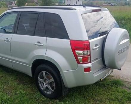 Сірий Сузукі Гранд Вітара, об'ємом двигуна 2 л та пробігом 279 тис. км за 7700 $, фото 2 на Automoto.ua