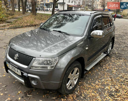 Серый Сузуки Гранд Витара, объемом двигателя 2 л и пробегом 89 тыс. км за 8000 $, фото 5 на Automoto.ua