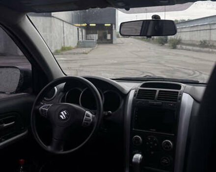 Сірий Сузукі Гранд Вітара, об'ємом двигуна 2.74 л та пробігом 125 тис. км за 9800 $, фото 19 на Automoto.ua