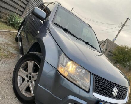 Сірий Сузукі Гранд Вітара, об'ємом двигуна 2 л та пробігом 198 тис. км за 6900 $, фото 4 на Automoto.ua