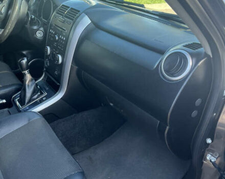 Серый Сузуки Гранд Витара, объемом двигателя 2.4 л и пробегом 283 тыс. км за 6777 $, фото 18 на Automoto.ua