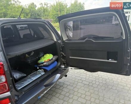 Серый Сузуки Гранд Витара, объемом двигателя 2.4 л и пробегом 160 тыс. км за 7200 $, фото 4 на Automoto.ua