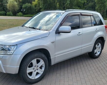 Серый Сузуки Гранд Витара, объемом двигателя 2 л и пробегом 143 тыс. км за 8000 $, фото 5 на Automoto.ua