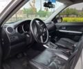 Сірий Сузукі Гранд Вітара, об'ємом двигуна 2.39 л та пробігом 330 тис. км за 8000 $, фото 5 на Automoto.ua