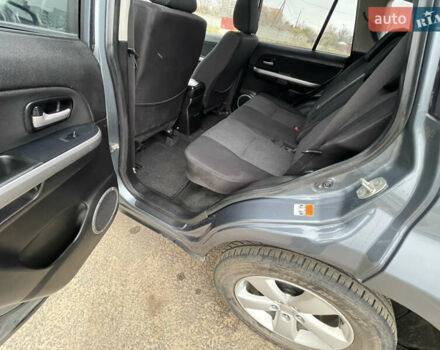 Серый Сузуки Гранд Витара, объемом двигателя 2 л и пробегом 218 тыс. км за 6900 $, фото 10 на Automoto.ua