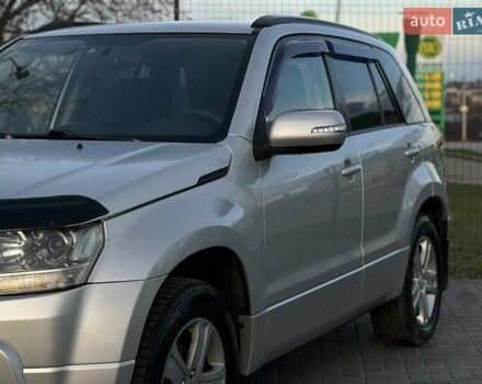 Серый Сузуки Гранд Витара, объемом двигателя 2 л и пробегом 282 тыс. км за 7700 $, фото 1 на Automoto.ua