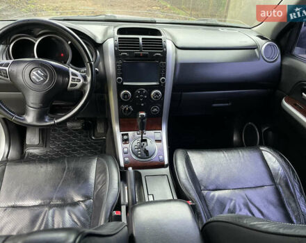 Серый Сузуки Гранд Витара, объемом двигателя 2 л и пробегом 171 тыс. км за 7900 $, фото 23 на Automoto.ua