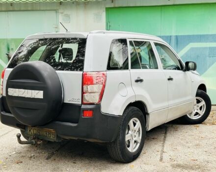 Серый Сузуки Гранд Витара, объемом двигателя 2 л и пробегом 200 тыс. км за 3400 $, фото 3 на Automoto.ua