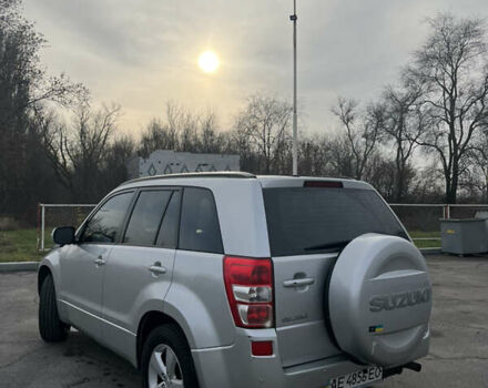 Серый Сузуки Гранд Витара, объемом двигателя 2.39 л и пробегом 193 тыс. км за 8000 $, фото 6 на Automoto.ua