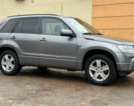 Серый Сузуки Гранд Витара, объемом двигателя 2.2 л и пробегом 230 тыс. км за 3600 $, фото 3 на Automoto.ua