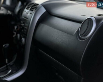 Серый Сузуки Гранд Витара, объемом двигателя 2 л и пробегом 282 тыс. км за 7700 $, фото 11 на Automoto.ua