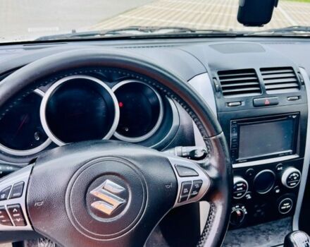 Серый Сузуки Гранд Витара, объемом двигателя 2 л и пробегом 234 тыс. км за 2850 $, фото 6 на Automoto.ua