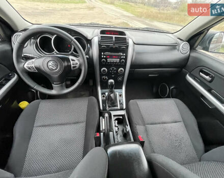 Серый Сузуки Гранд Витара, объемом двигателя 2 л и пробегом 218 тыс. км за 6900 $, фото 13 на Automoto.ua