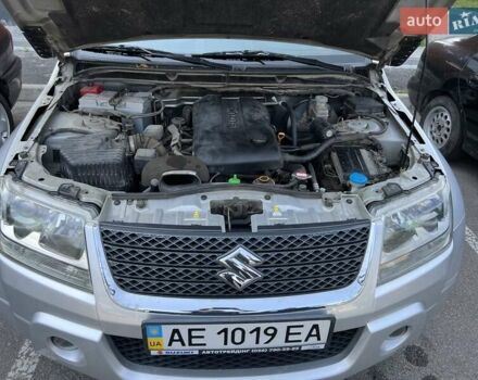Серый Сузуки Гранд Витара, объемом двигателя 2.4 л и пробегом 91 тыс. км за 7850 $, фото 22 на Automoto.ua