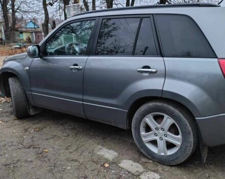 Сірий Сузукі Гранд Вітара, об'ємом двигуна 2 л та пробігом 221 тис. км за 6500 $, фото 3 на Automoto.ua