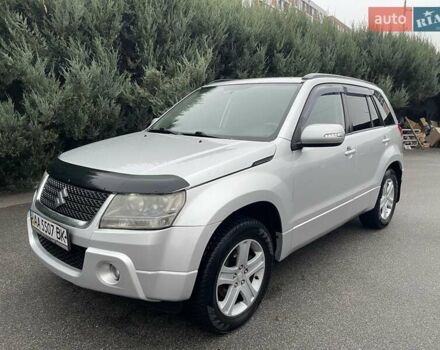 Сірий Сузукі Гранд Вітара, об'ємом двигуна 2 л та пробігом 282 тис. км за 6300 $, фото 2 на Automoto.ua