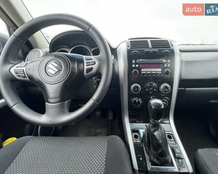 Серый Сузуки Гранд Витара, объемом двигателя 2 л и пробегом 218 тыс. км за 6900 $, фото 14 на Automoto.ua