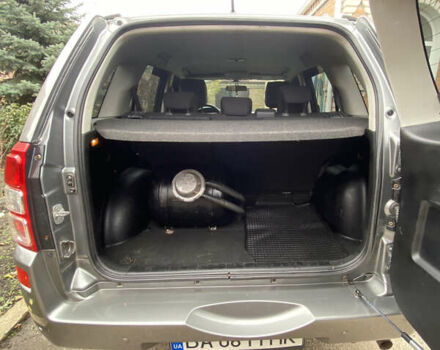 Серый Сузуки Гранд Витара, объемом двигателя 2 л и пробегом 231 тыс. км за 7800 $, фото 17 на Automoto.ua