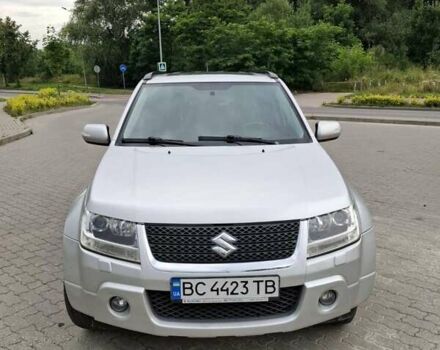 Сірий Сузукі Гранд Вітара, об'ємом двигуна 2.39 л та пробігом 330 тис. км за 8000 $, фото 14 на Automoto.ua