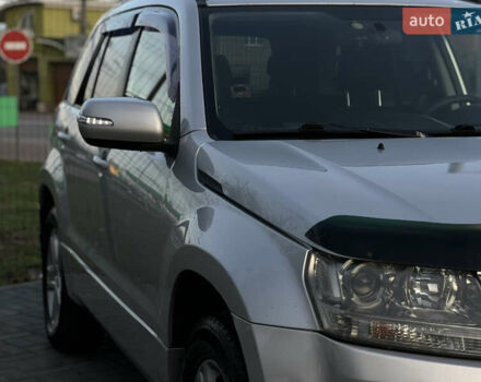 Серый Сузуки Гранд Витара, объемом двигателя 2 л и пробегом 282 тыс. км за 7700 $, фото 5 на Automoto.ua