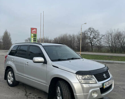 Серый Сузуки Гранд Витара, объемом двигателя 2.39 л и пробегом 193 тыс. км за 8000 $, фото 2 на Automoto.ua