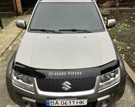 Серый Сузуки Гранд Витара, объемом двигателя 2 л и пробегом 231 тыс. км за 7800 $, фото 10 на Automoto.ua