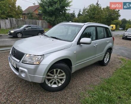 Сірий Сузукі Гранд Вітара, об'ємом двигуна 2 л та пробігом 163 тис. км за 3950 $, фото 5 на Automoto.ua