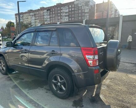 Сірий Сузукі Гранд Вітара, об'ємом двигуна 2 л та пробігом 150 тис. км за 8000 $, фото 8 на Automoto.ua