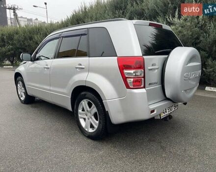 Сірий Сузукі Гранд Вітара, об'ємом двигуна 2 л та пробігом 282 тис. км за 6300 $, фото 6 на Automoto.ua