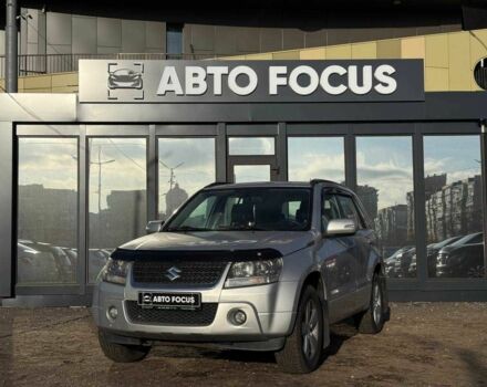 Серый Сузуки Гранд Витара, объемом двигателя 0 л и пробегом 121 тыс. км за 7990 $, фото 3 на Automoto.ua