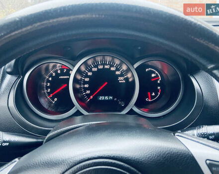 Серый Сузуки Гранд Витара, объемом двигателя 2 л и пробегом 231 тыс. км за 7800 $, фото 23 на Automoto.ua