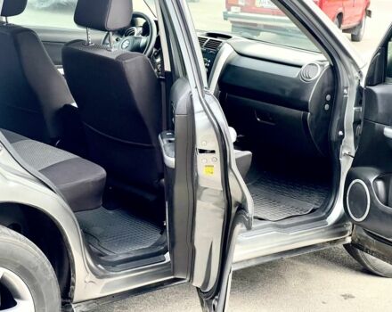 Серый Сузуки Гранд Витара, объемом двигателя 2 л и пробегом 180 тыс. км за 7800 $, фото 7 на Automoto.ua