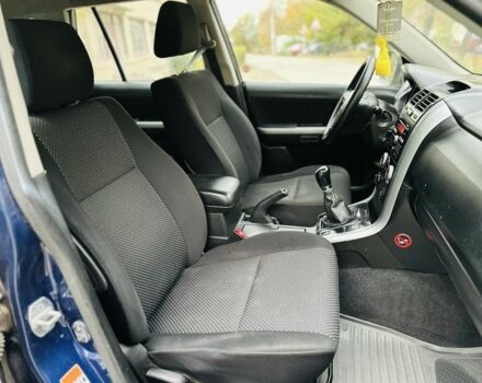 Серый Сузуки Гранд Витара, объемом двигателя 2 л и пробегом 200 тыс. км за 3400 $, фото 12 на Automoto.ua