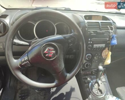 Сірий Сузукі Гранд Вітара, об'ємом двигуна 2 л та пробігом 250 тис. км за 7499 $, фото 20 на Automoto.ua