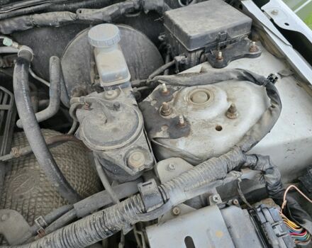 Сірий Сузукі Гранд Вітара, об'ємом двигуна 2 л та пробігом 163 тис. км за 3950 $, фото 22 на Automoto.ua